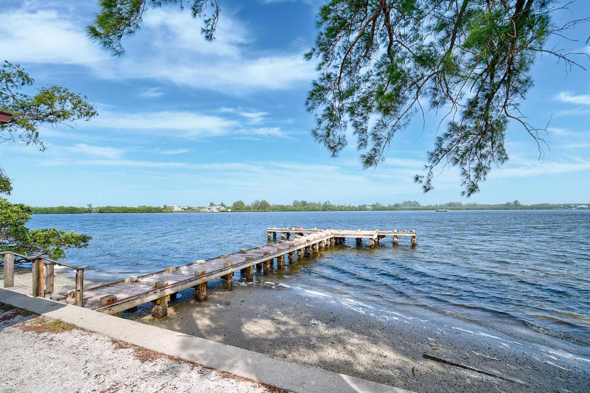Tranquil Breeze Villa Bradenton Bagian luar foto