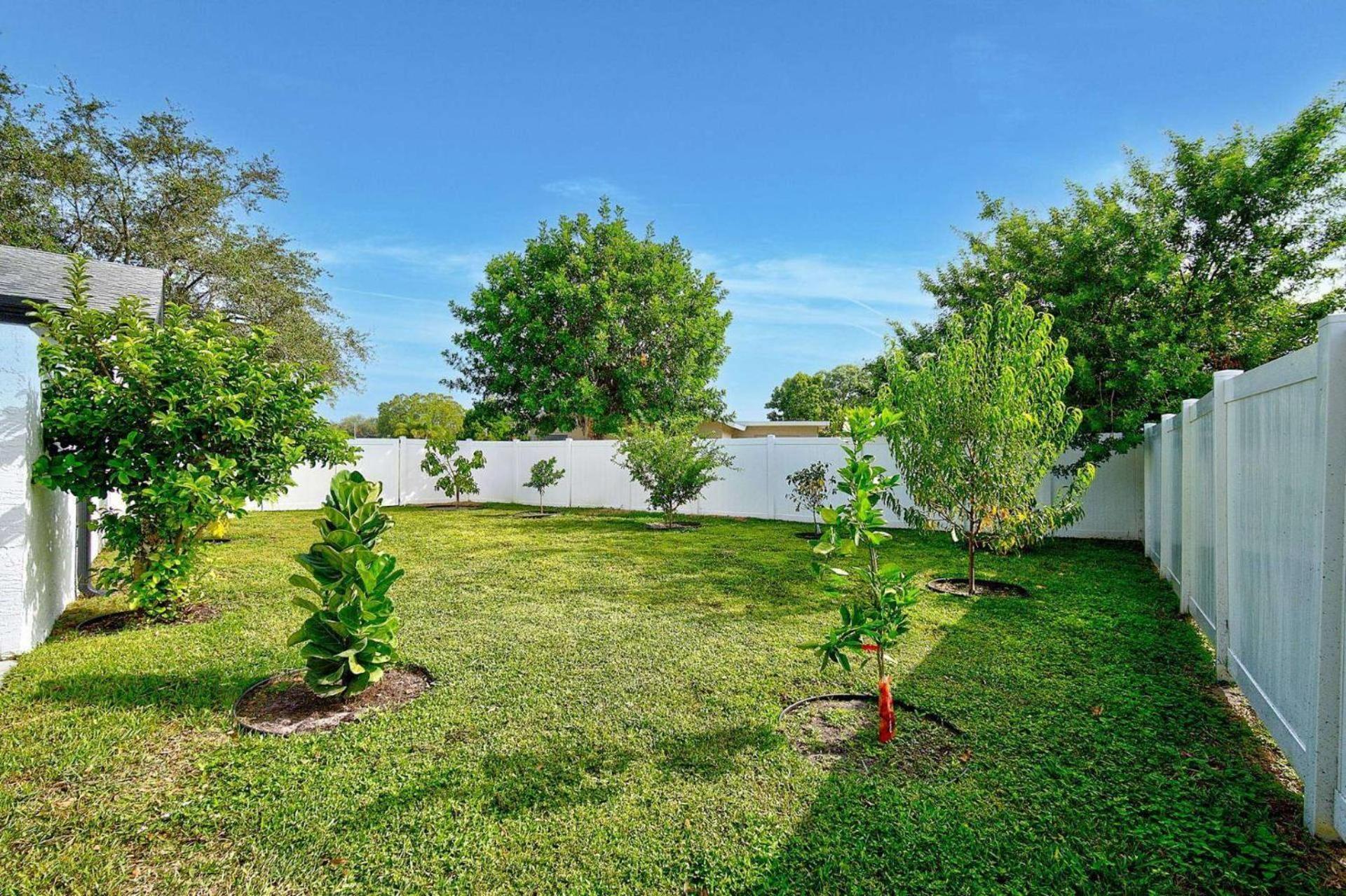 Tranquil Breeze Villa Bradenton Bagian luar foto